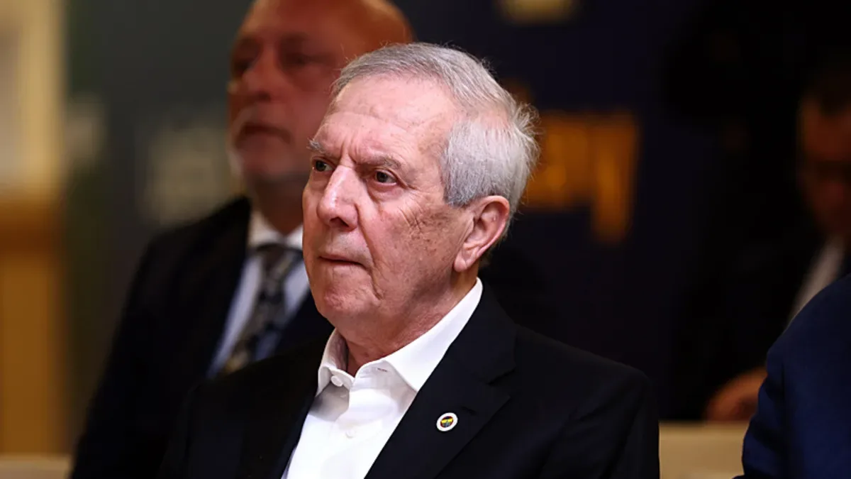 Yönetim biletlerini kesti! Fenerbahçe'de 5 ayrılık birden