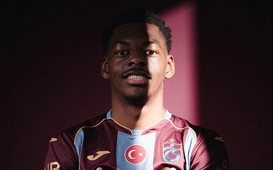 Trabzonspor 18'lik golcüyü açıkladı