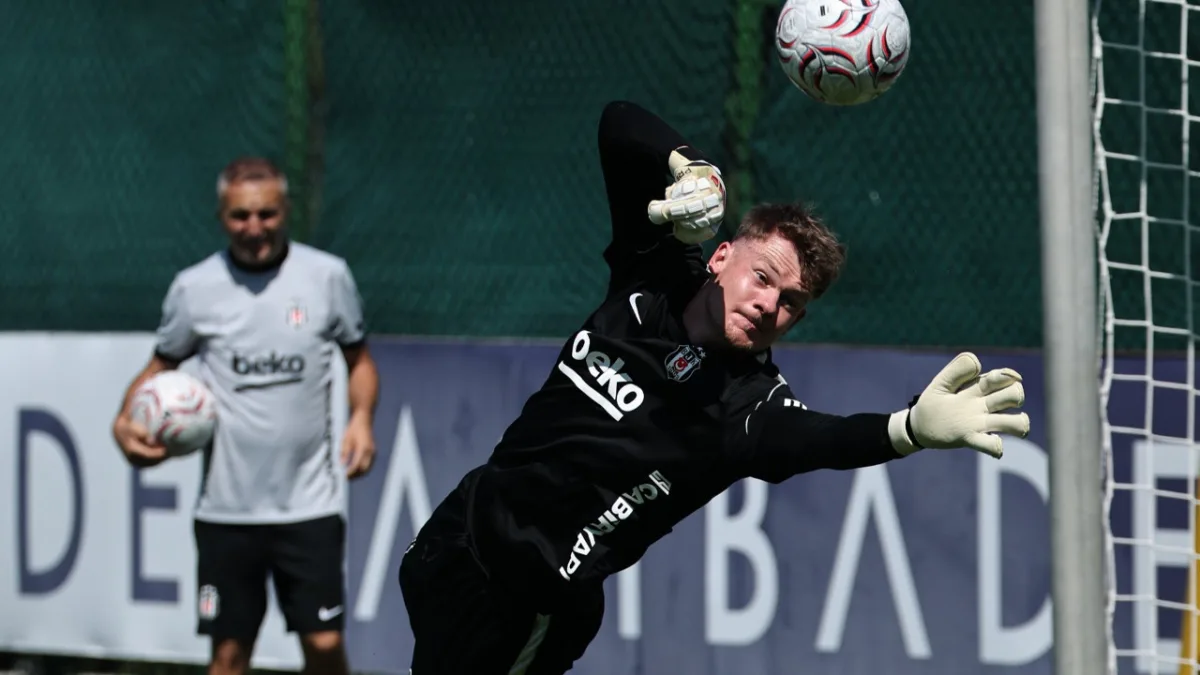 Alexander Nübel'in performansı Oscar Cordoba'yı hatırlattı!
