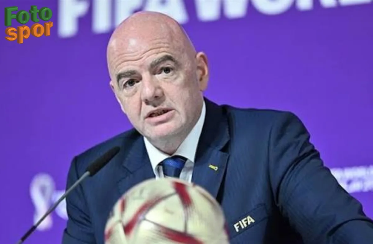 Infantino'nun Dünya Kupası projesi futbol dünyasını ikiye böldü