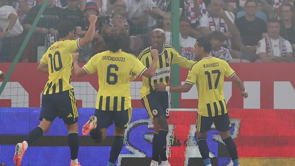 Fenerbahçe Polonya'dan üst tur biletiyle döndü!