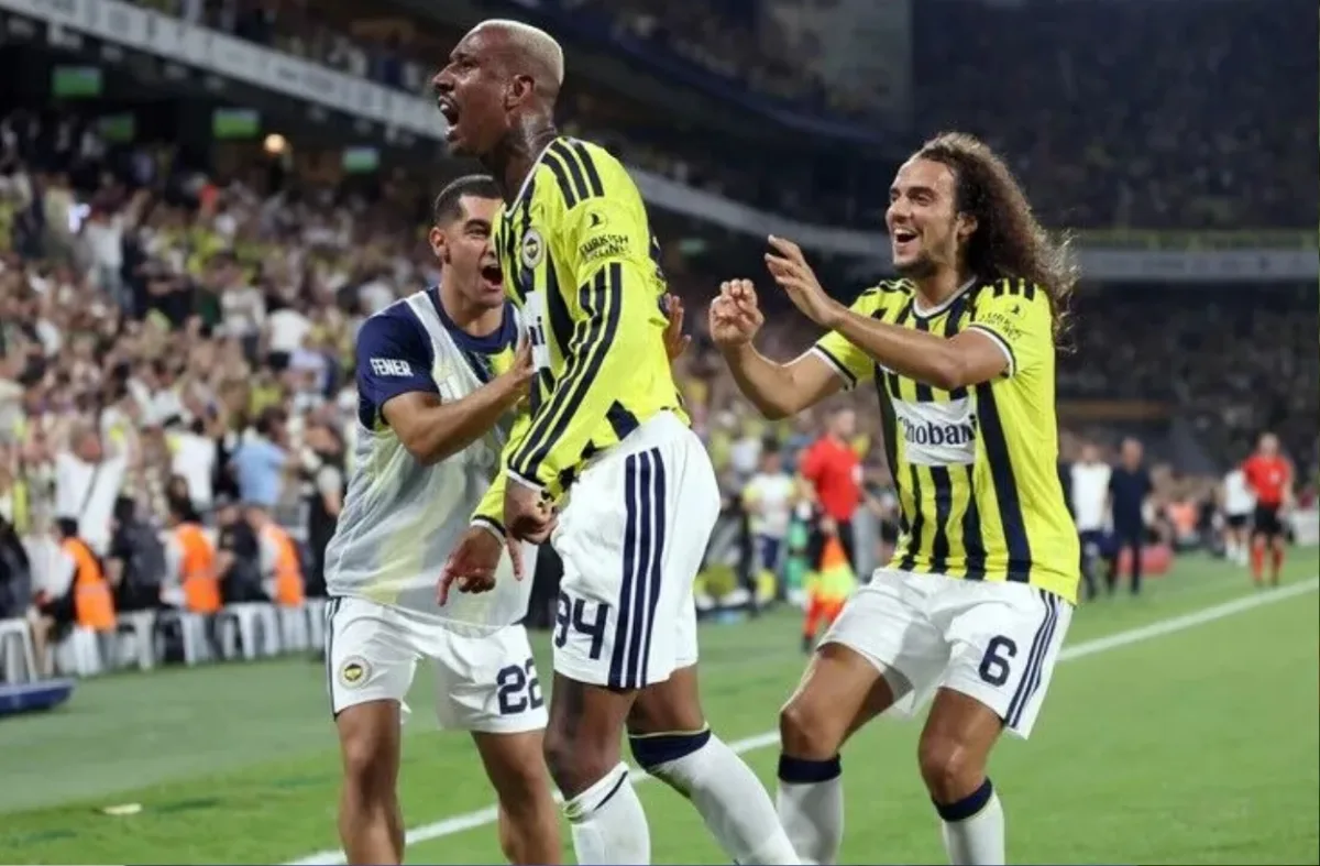 Fenerbahçe'nin Sturm Graz maçına İngiliz hakem