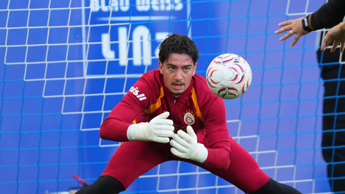 Okan Buruk kal diyor Jankat Yılmaz ''Ben 3. kaleci olmam'' diyor