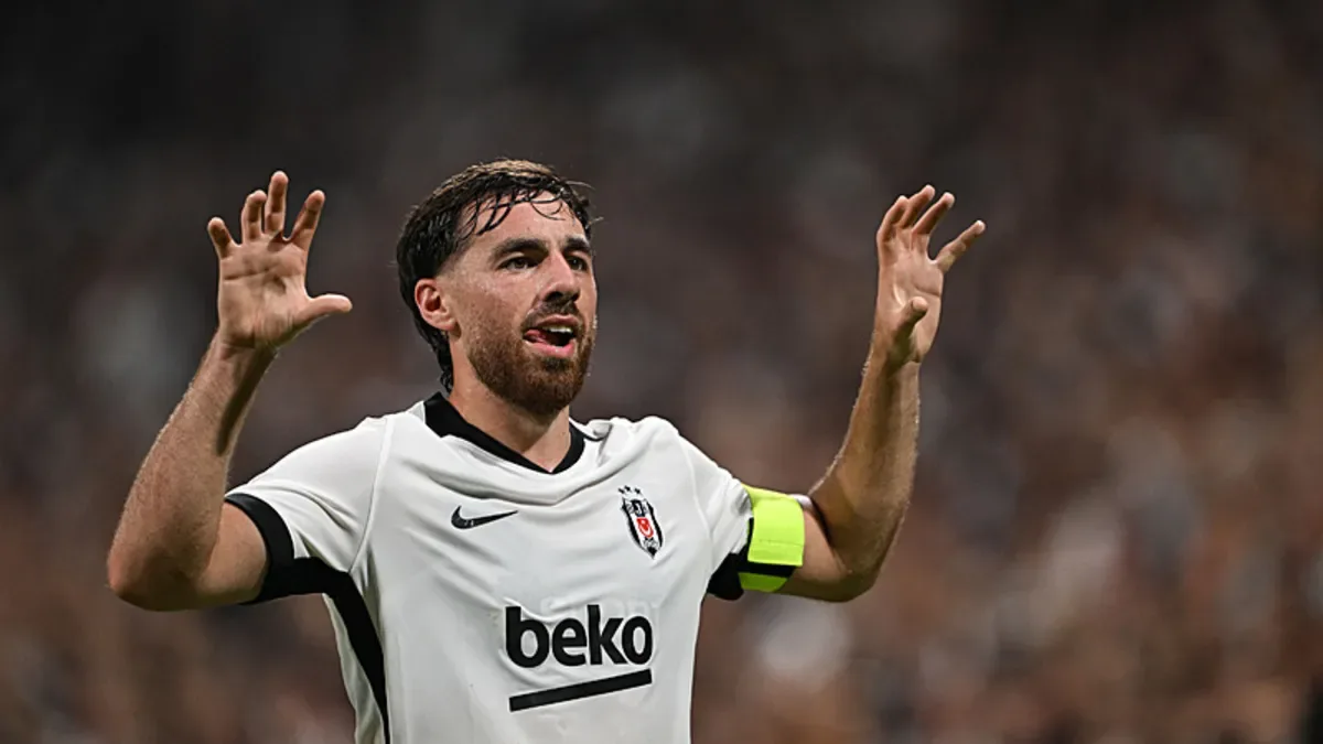 Ozan Can Kökçü'den Beşiktaş'ın kaptanı kardeşi Orkun'a destek