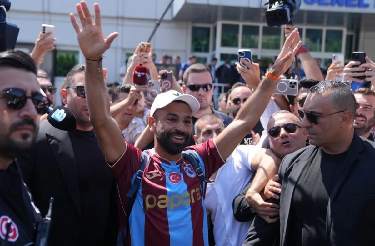 Mo Salah nerede yaşayacak? Çocukları hangi okula gidecek?