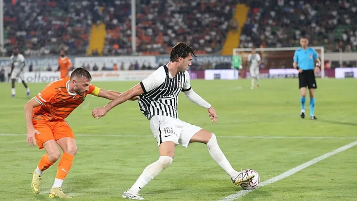 Spor yazarları Corendon Alanyaspor - Beşiktaş maçını değerlendirdi