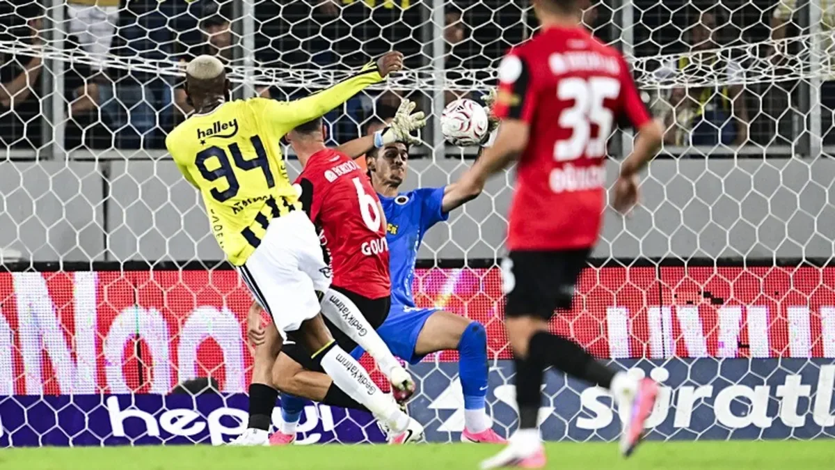 Fenerbahçe'de Anderson Talisca'nın pozisyonu penaltı mıydı? Ahmet Çakar yorumladı!