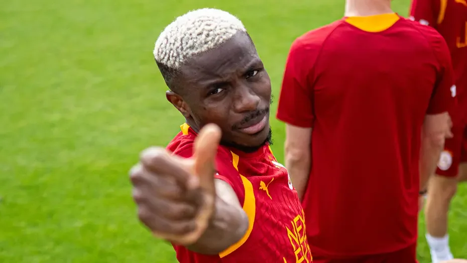 Osimhen ve Leao'yu duyuruldur! Büyük ters köşe