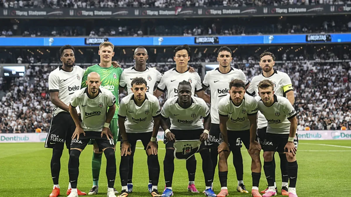 Beşiktaş'ta Djalo sakatlığı nedeniyle maça devam edemedi!