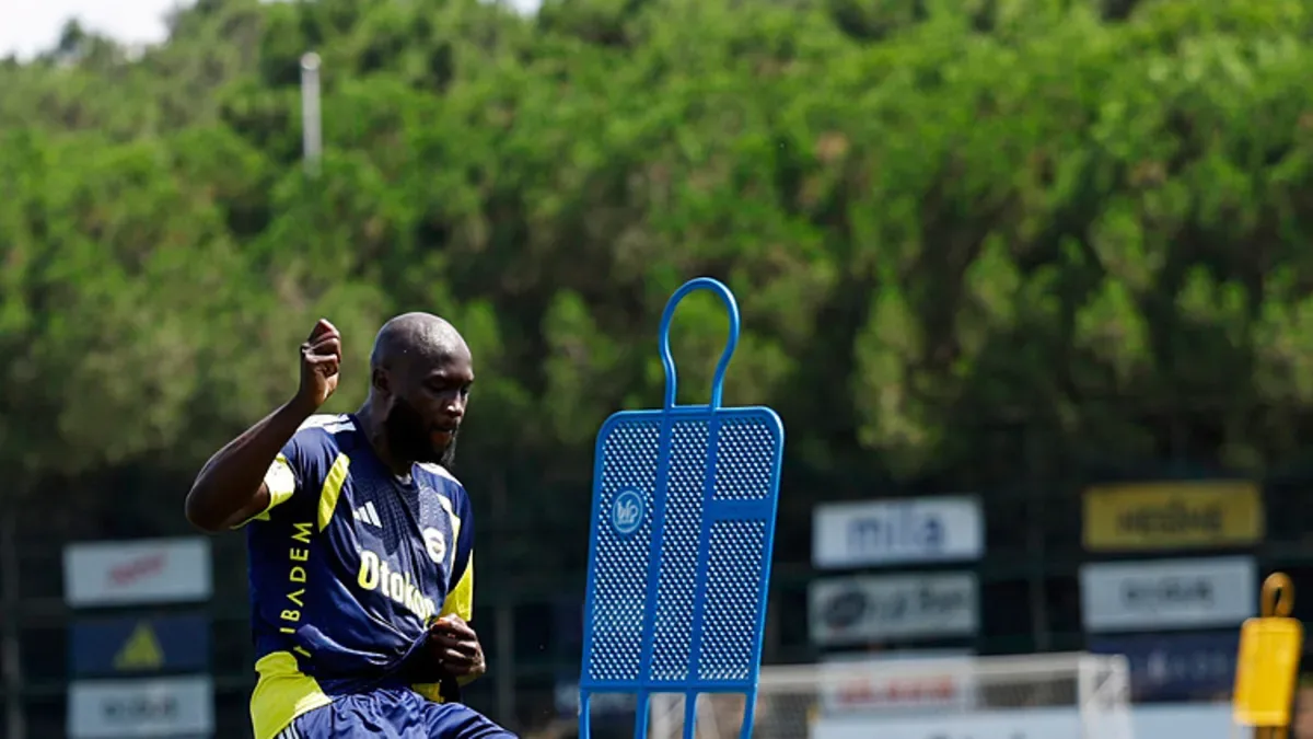 Fenerbahçe'de Lyon maçı öncesi Lukaku gelişmesi!