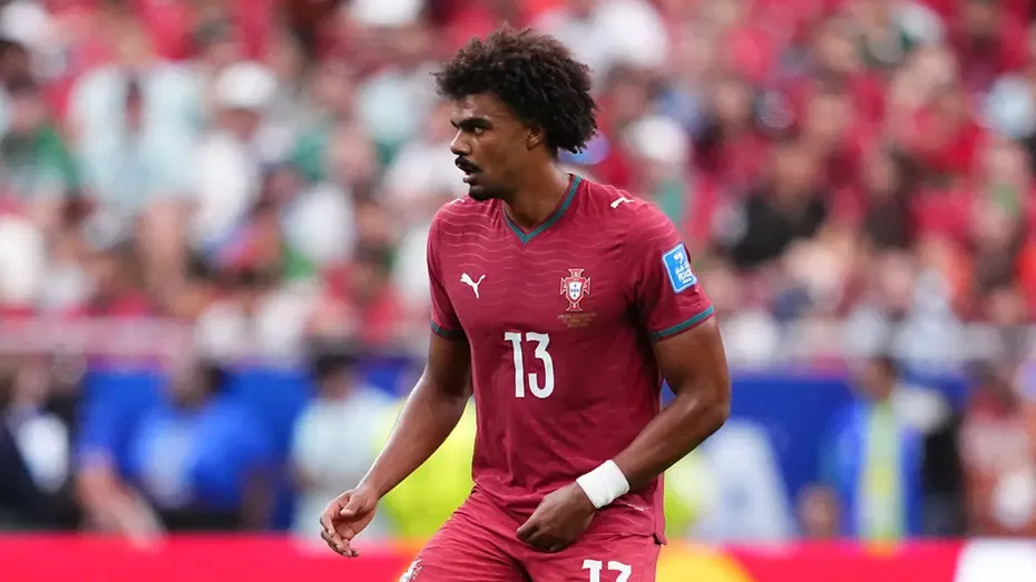 Renato Veiga'dan koridorda tek kelimelik Galatasaray açıklaması