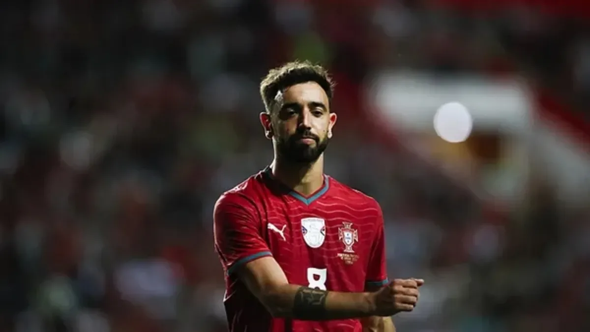 Bruno Fernandes’ten Altay Bayındır’a veda mesajı