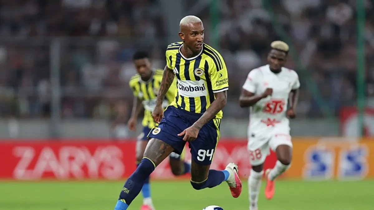 Talisca'dan kafaları karıştıran hareket! Önce yazdı sonra sildi