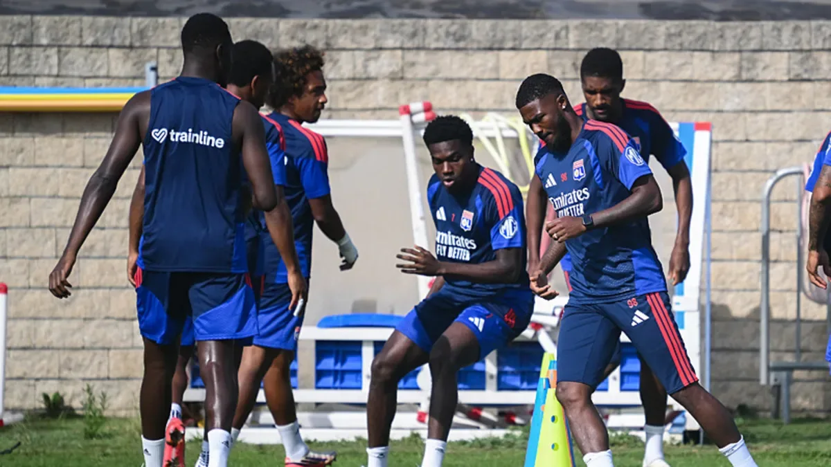 Lyon, Fenerbahçe maçı öncesi son antrenmanını yaptı!