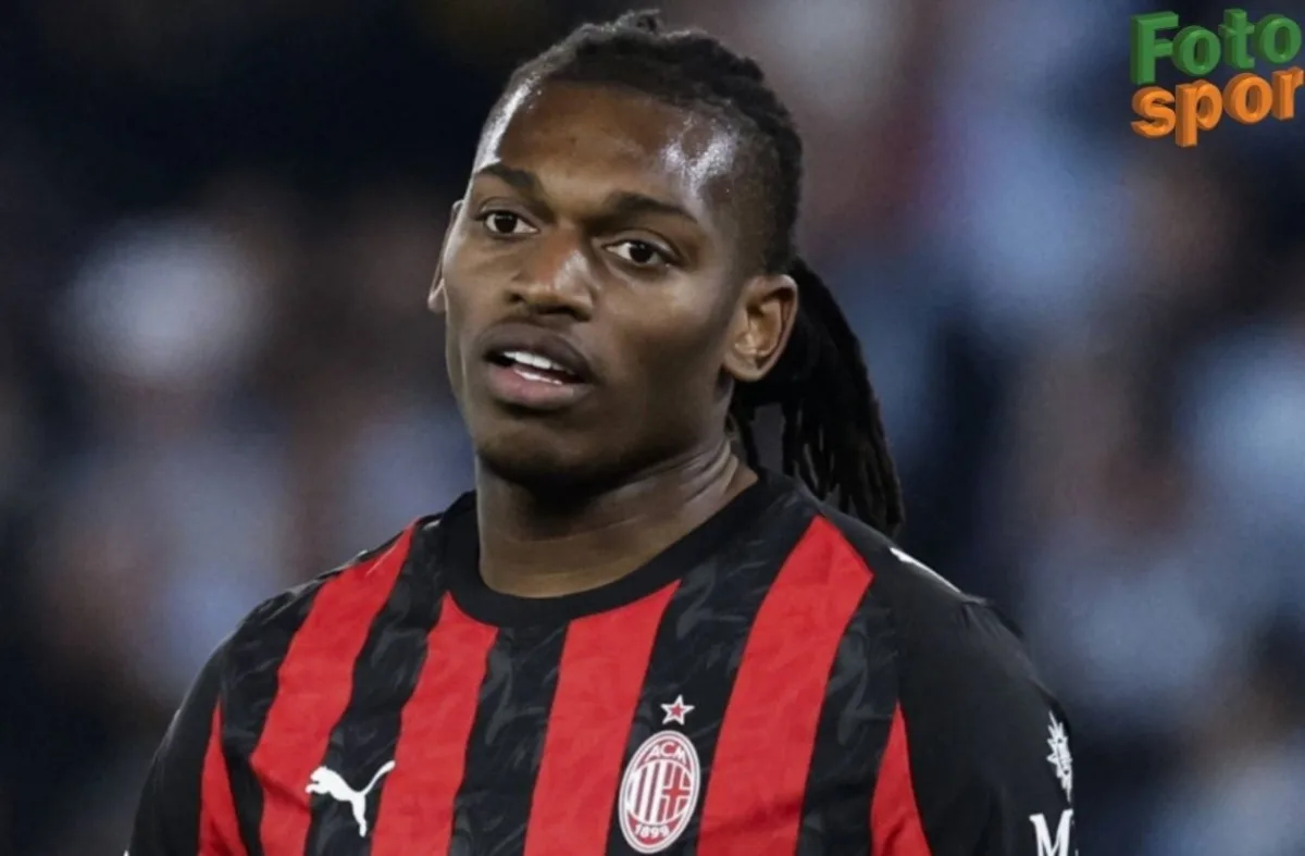 Milan hala Galatasaray'ı bekliyor