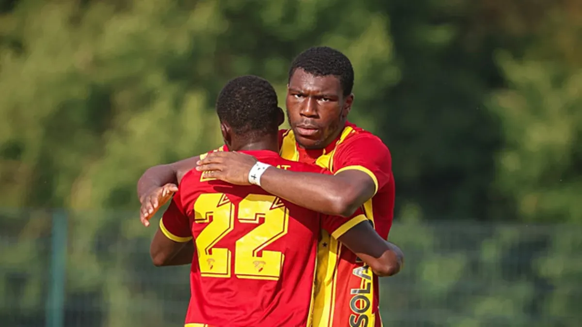 Göztepe’de Sinclair Armstrong, tam not aldı!