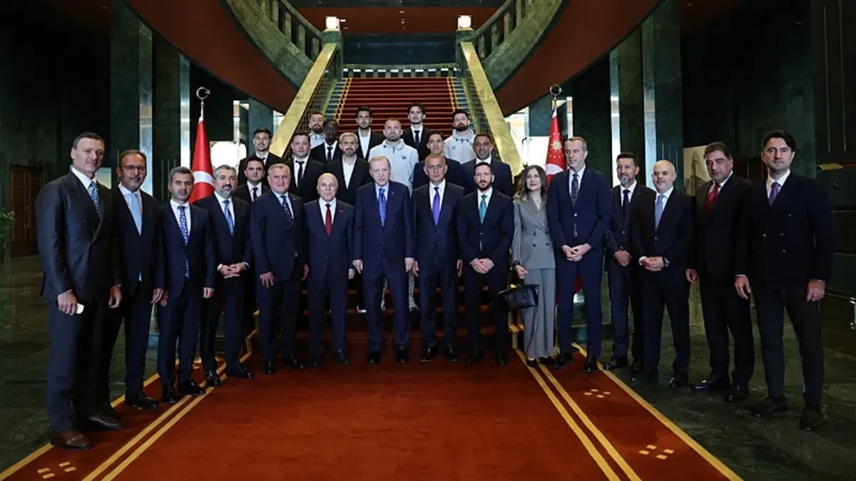 Başkan Recep Tayyip Erdoğan Süper Lig'e yükselen kulüpleri kabul etti!