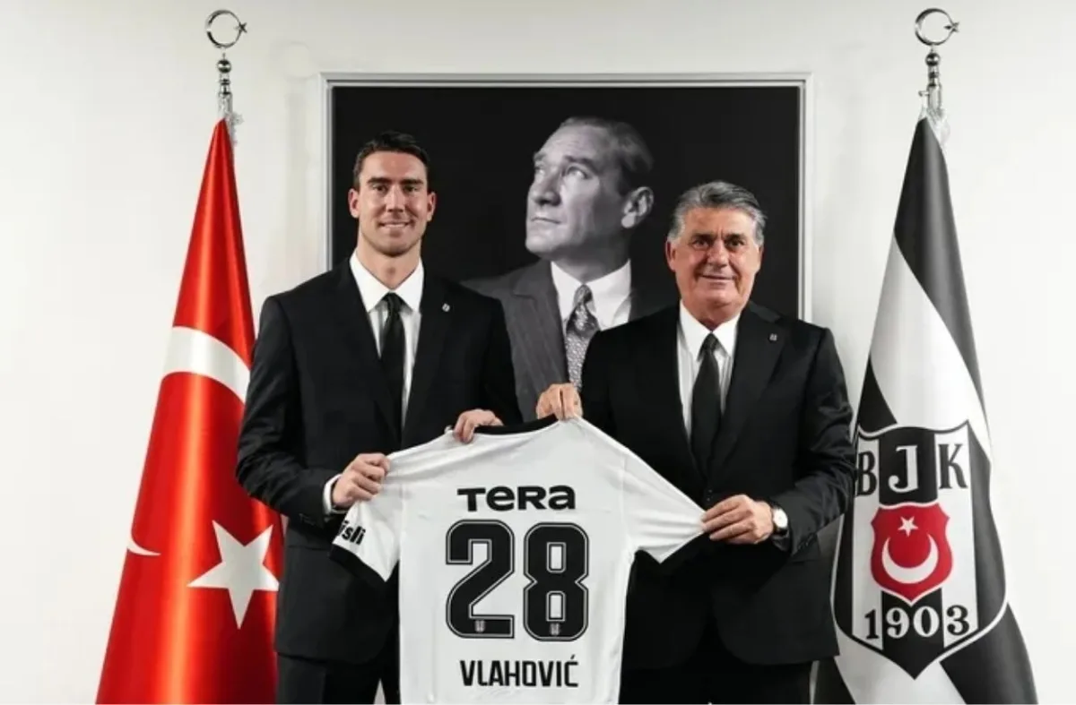 Beşiktaş, Dusan Vlahovic'i KAP'a bildirdi