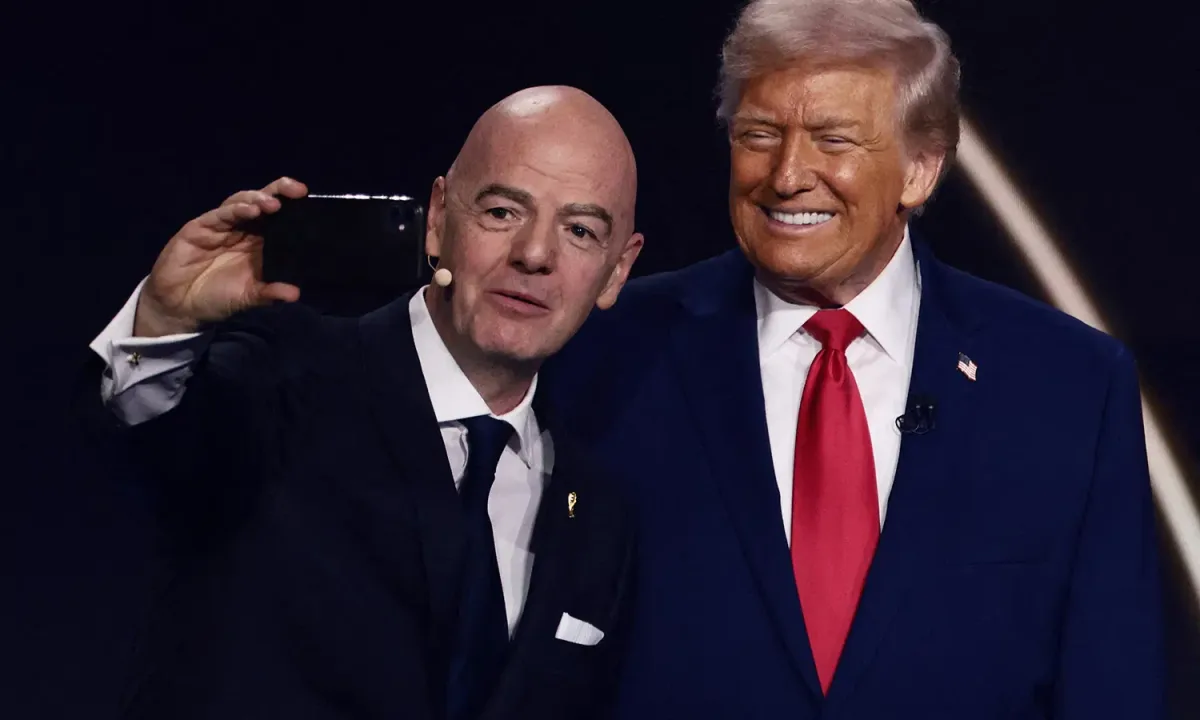 Trump, Infantino'ya yine siper oldu