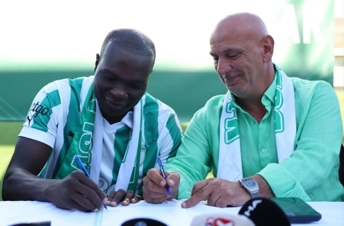 Vincent Aboubakar imzayı resmen attı! İşte ilk açıklaması