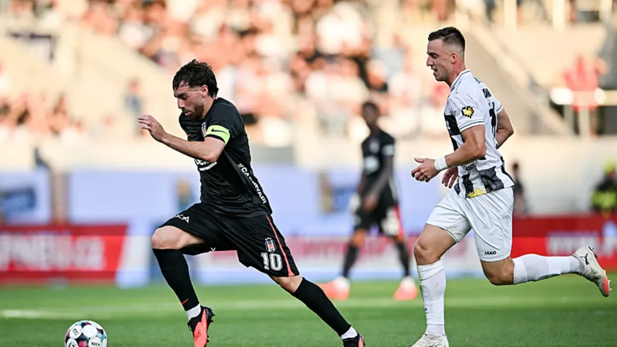 Beşiktaş deplasmanda Hradec Kralove'yi yendi! Avantajı kaptı