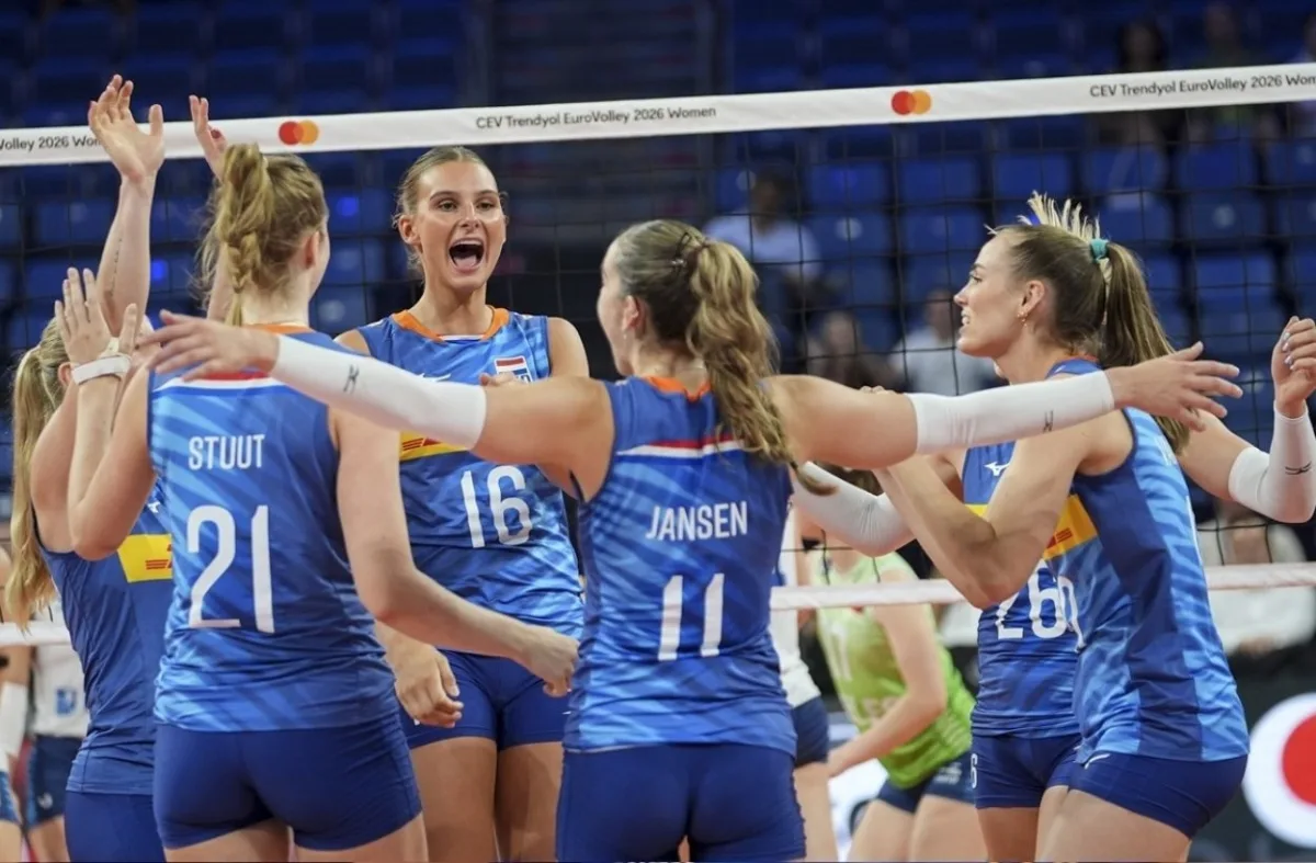 Hollanda - Slovenya: 3-2 (MAÇ SONUCU)
