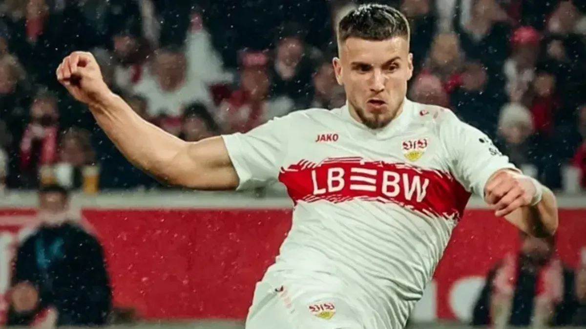 Galatasaray'a kötü haber! O isim takımında kalacak