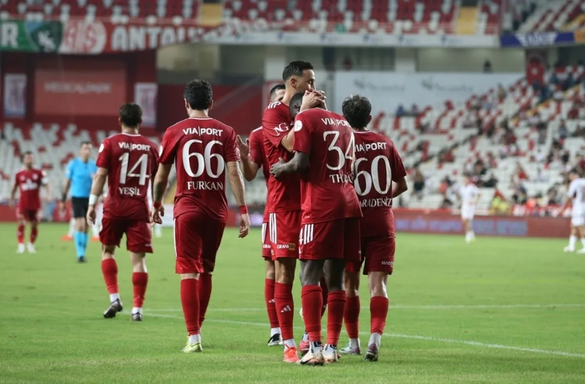 Antalyaspor - Orfa Yapı Pendikspor: 2-3 (MAÇ SONUCU)