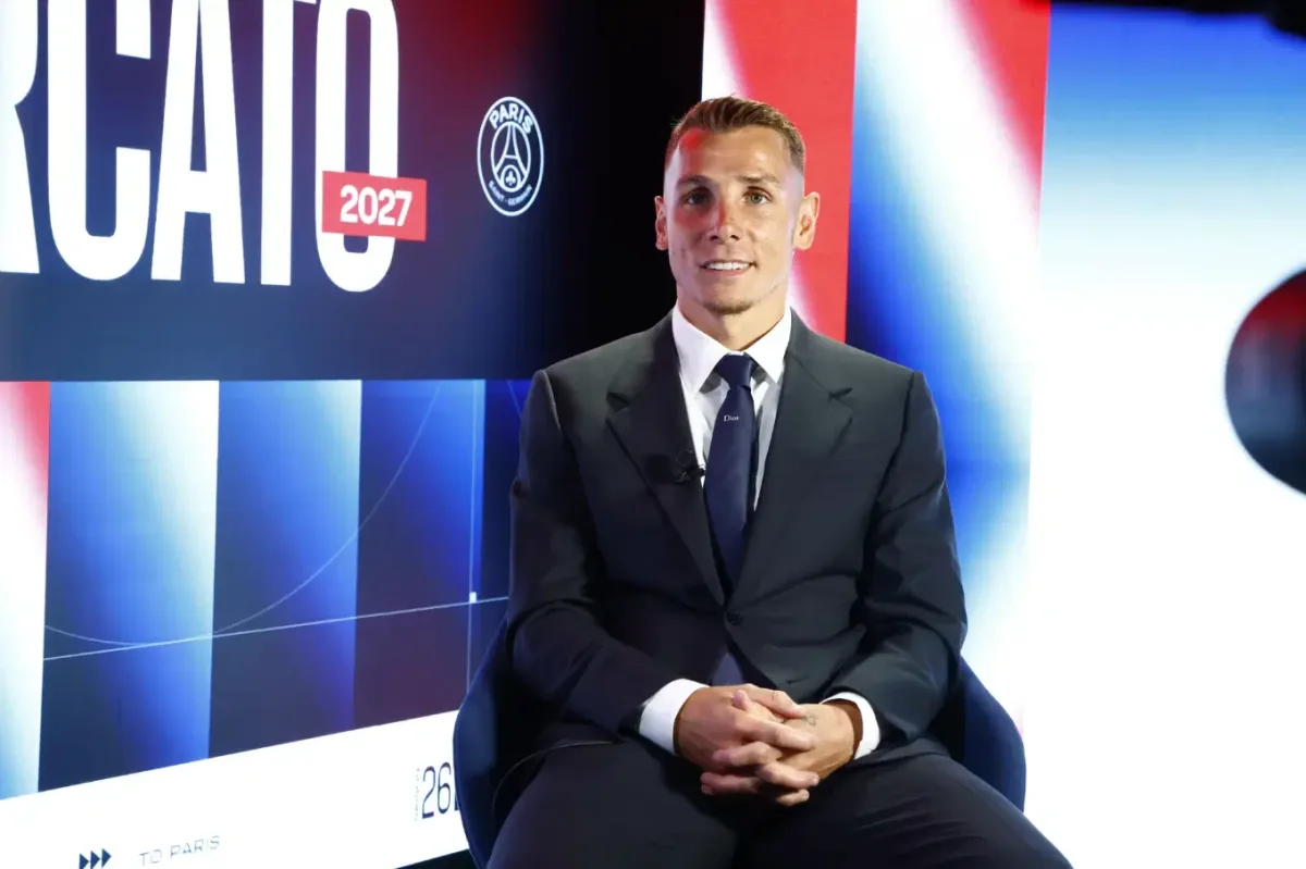 PSG'ye 11 yıl sonra geri döndü: 2029'a kadar imza