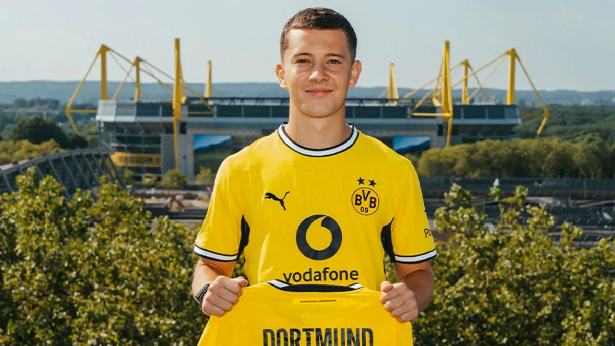 Konstantinos Karetsas, Borussia Dortmund’da!
