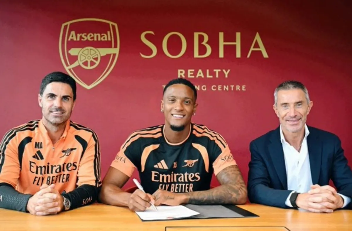 Arsenal, Ezri Konsa transferini bitirdi