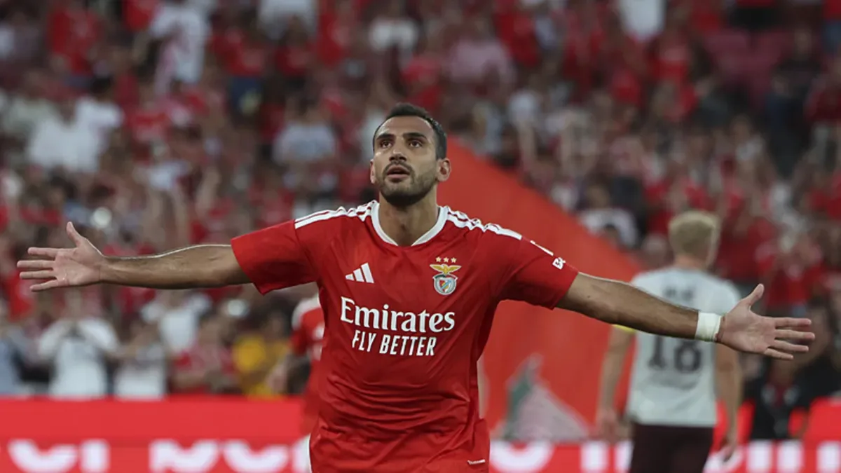 Vangelis Pavlidis Fenerbahçe için Kerem Aktürkoğlu'nu aradı!