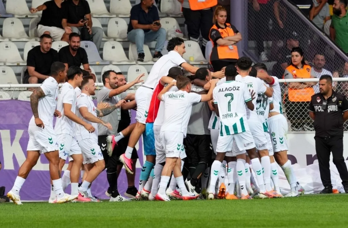 Alagöz Holding Iğdır FK-Mısırlı.com.tr Fatih Karagümrük: 2-0 (MAÇ SONUCU)