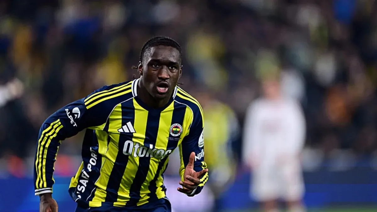 Maç oynanırken Fenerbahçe'de ayrılık gerçekleşti! İşte Sidiki Cherif'in yeni takımı