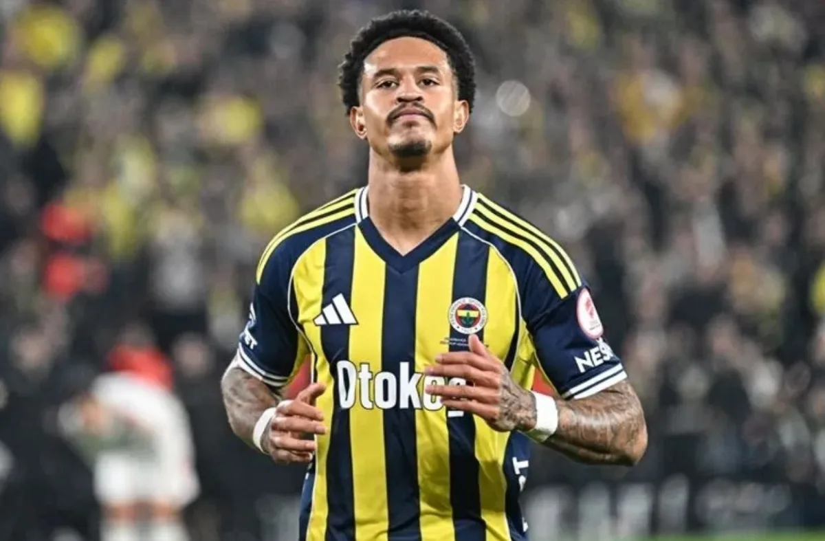Oosterwolde Roma'ya değil PSV'ye