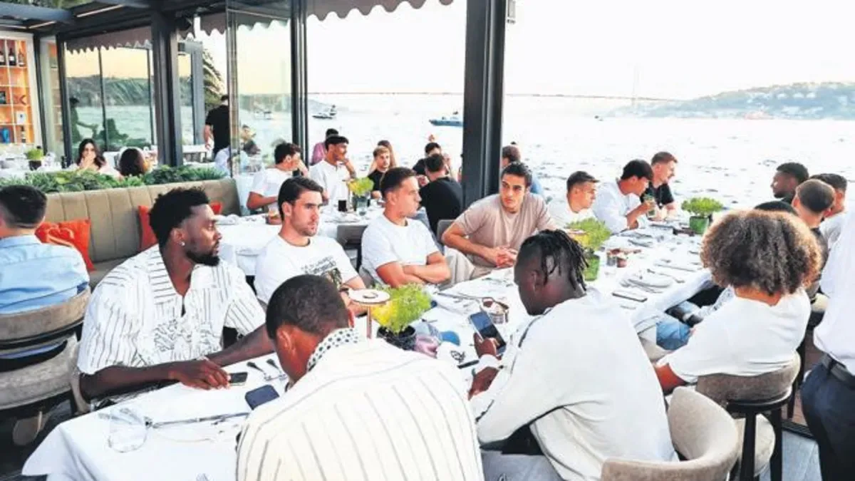 Yenilmezler yemekte buluştu
