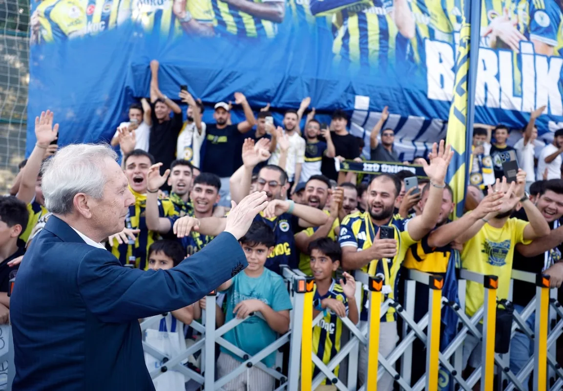 Aziz Yıldırım’dan basın mensuplarına çağrı: 'İsim isim söylerim'