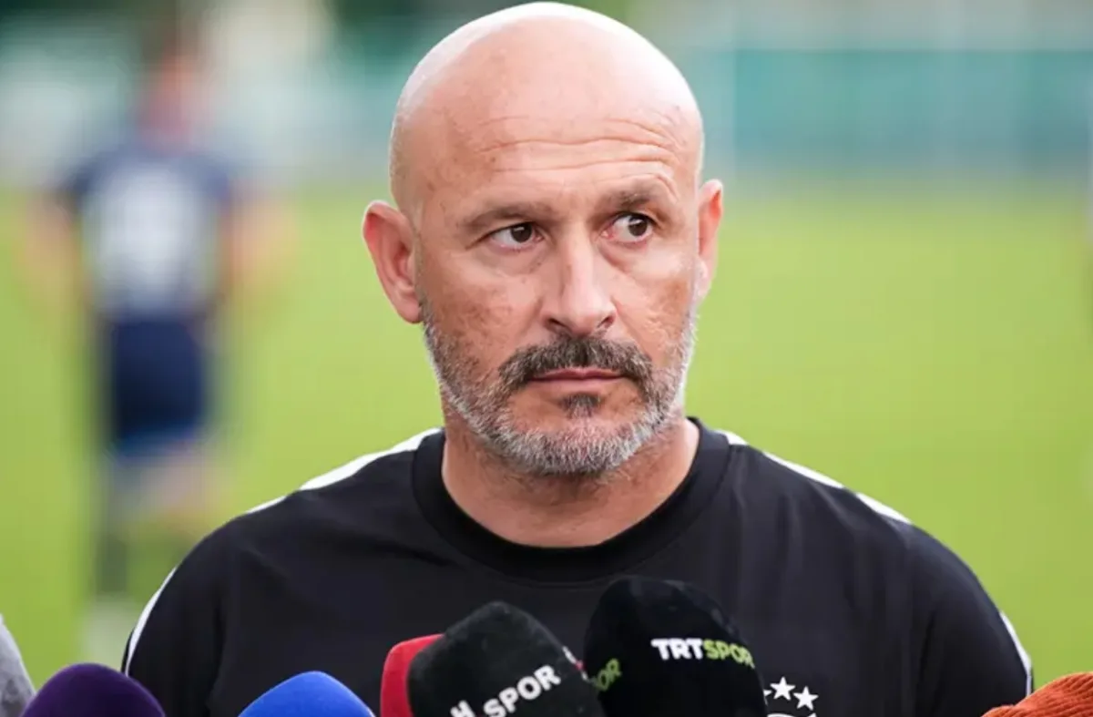 Beşiktaş'ta Trossard gerçeğini Italiano açıkladı