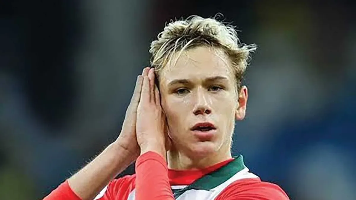 Son dakika haberi: Galatasaray, Aleksey Batrakov transferini resmen açıkladı!