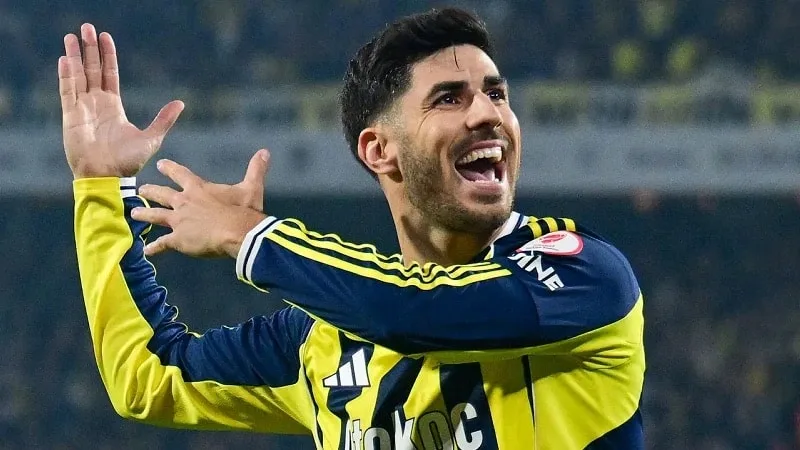 Fenerbahçe'de kriz! Yıldız oyuncu İsmail Kartal'ı şikayet etti
