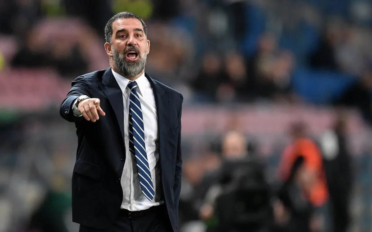 Arda Turan yoluna doludizgin devam ediyor