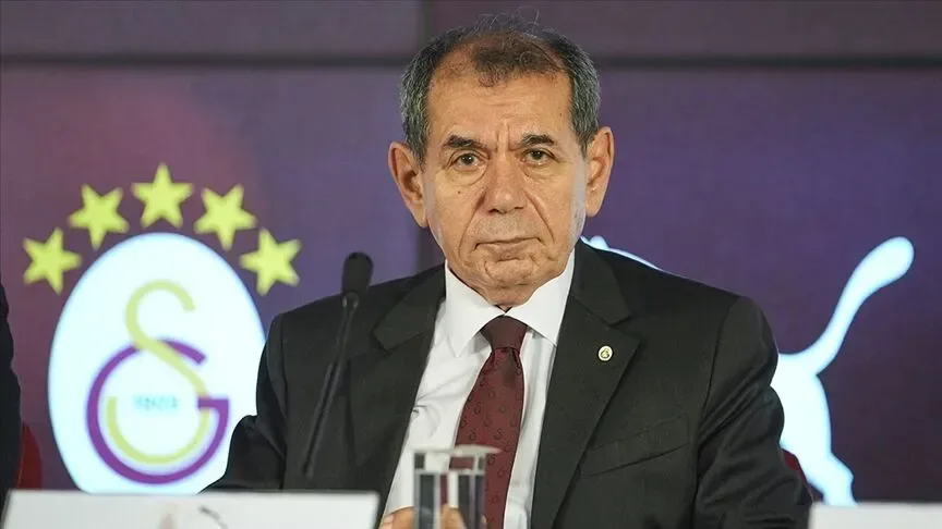 Taraftar isyanda, Dursun Özbek hedef tahtasında