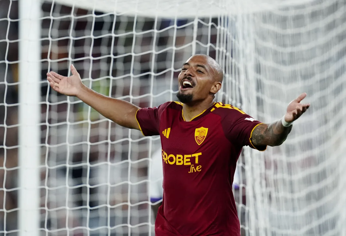 Roma sahasında Fiorentina'yı darmadağın etti