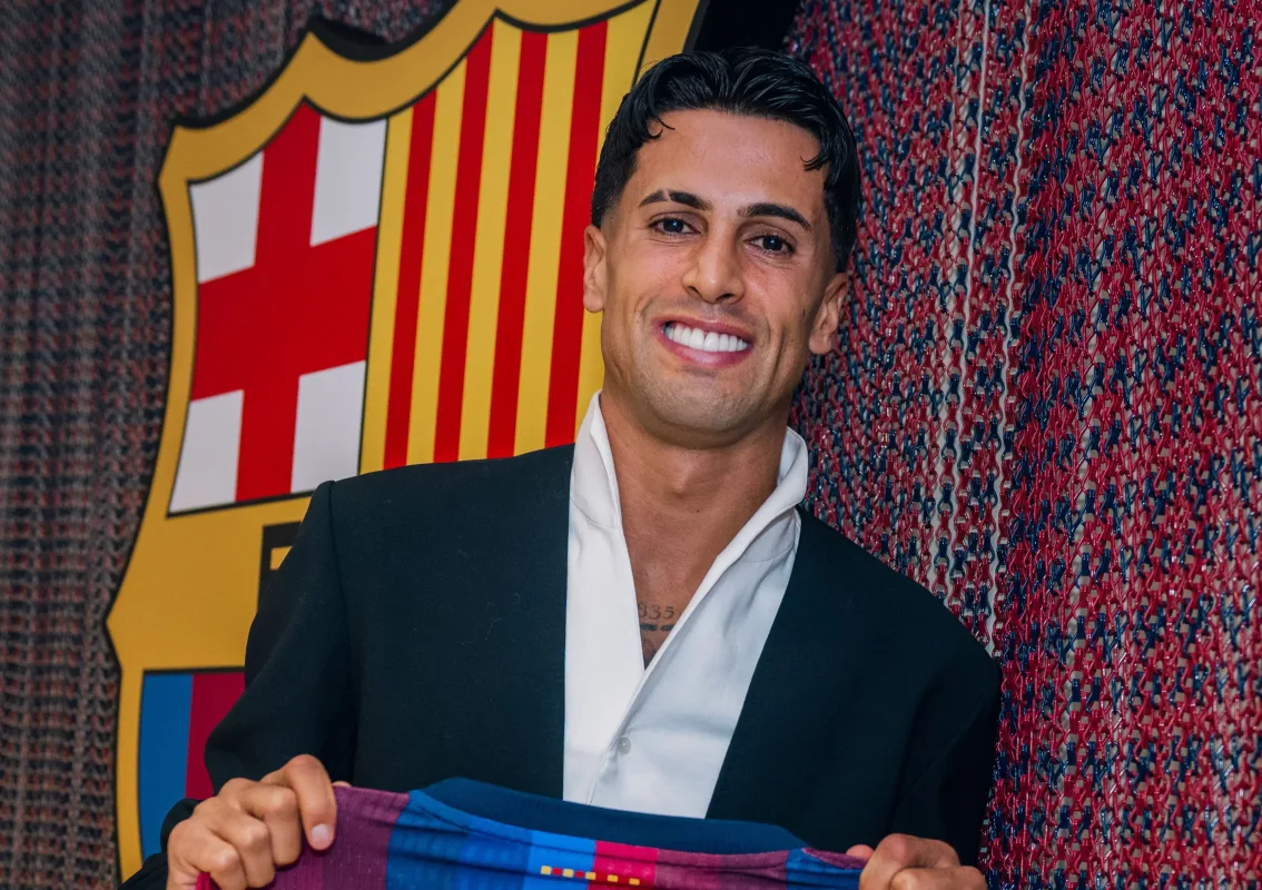 Cancelo bonservisiyle Barcelona'ya transfer oldu