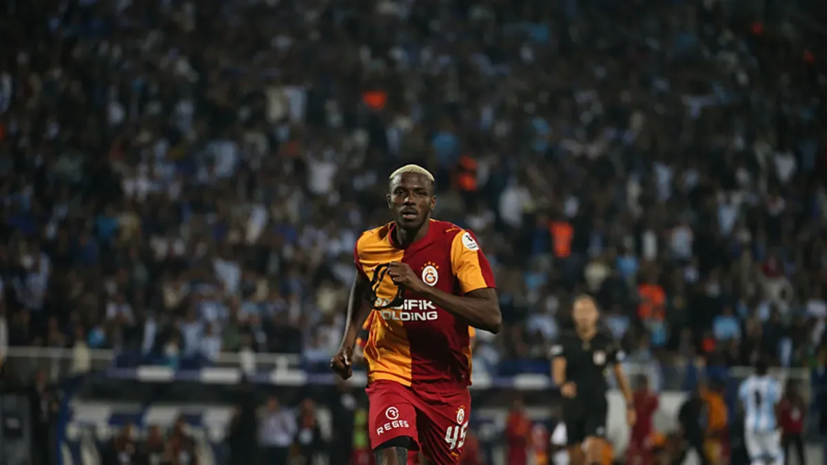 Victor Osimhen, Galatasaray'da en golcü 3. yabancı oldu!