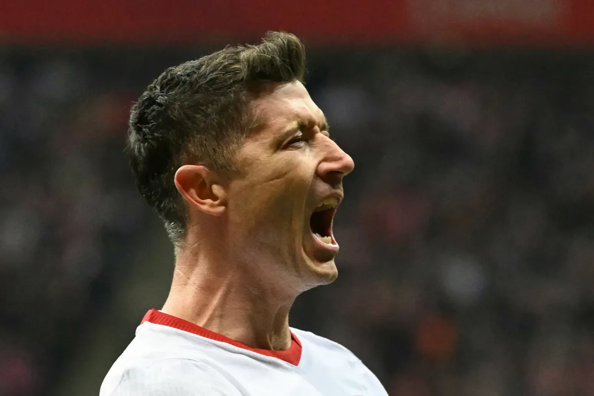 Lewandowski hesabı açtı, galibiyete damga vurdu