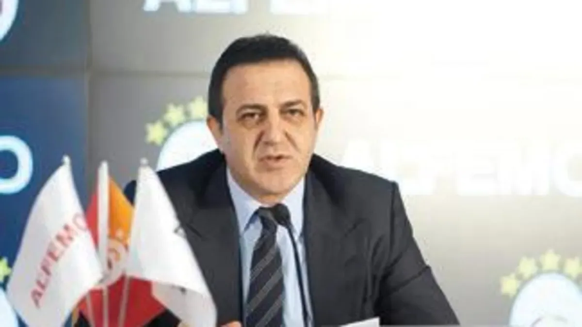 İstifadan vazgeçirdi!