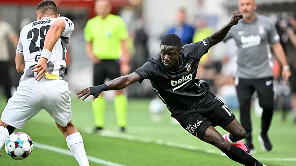 Beşiktaş'ta Ouattara kırmızı kart gördü!