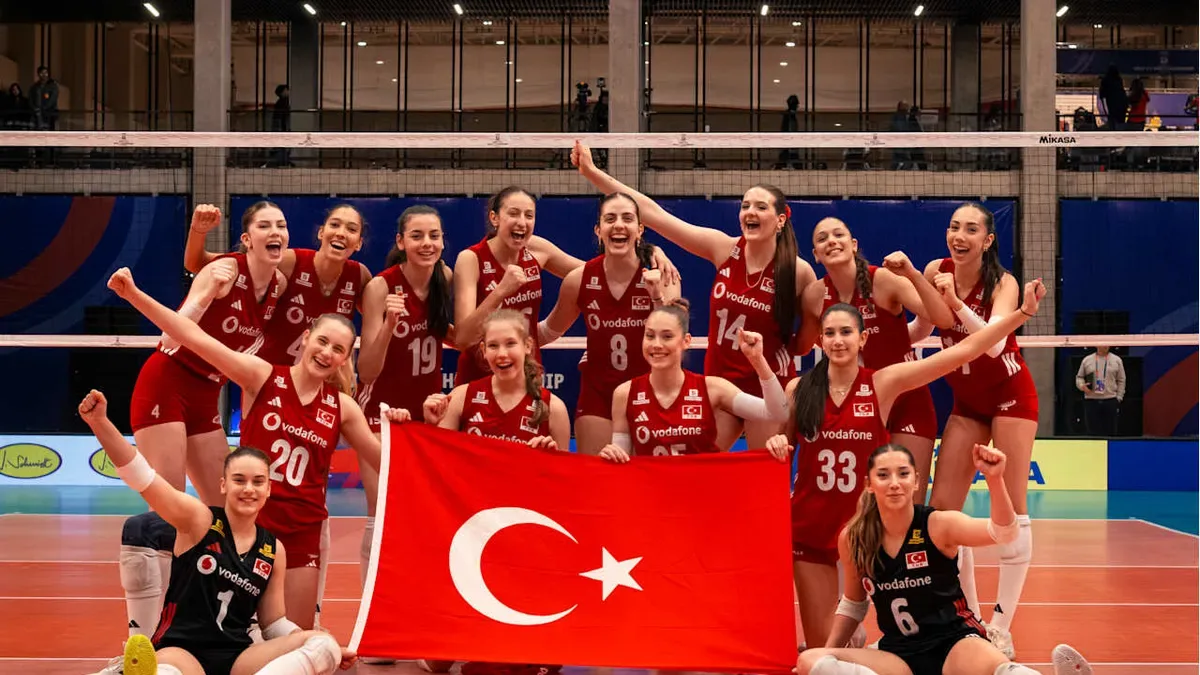Genç milliler Çekya'ya set vermedi