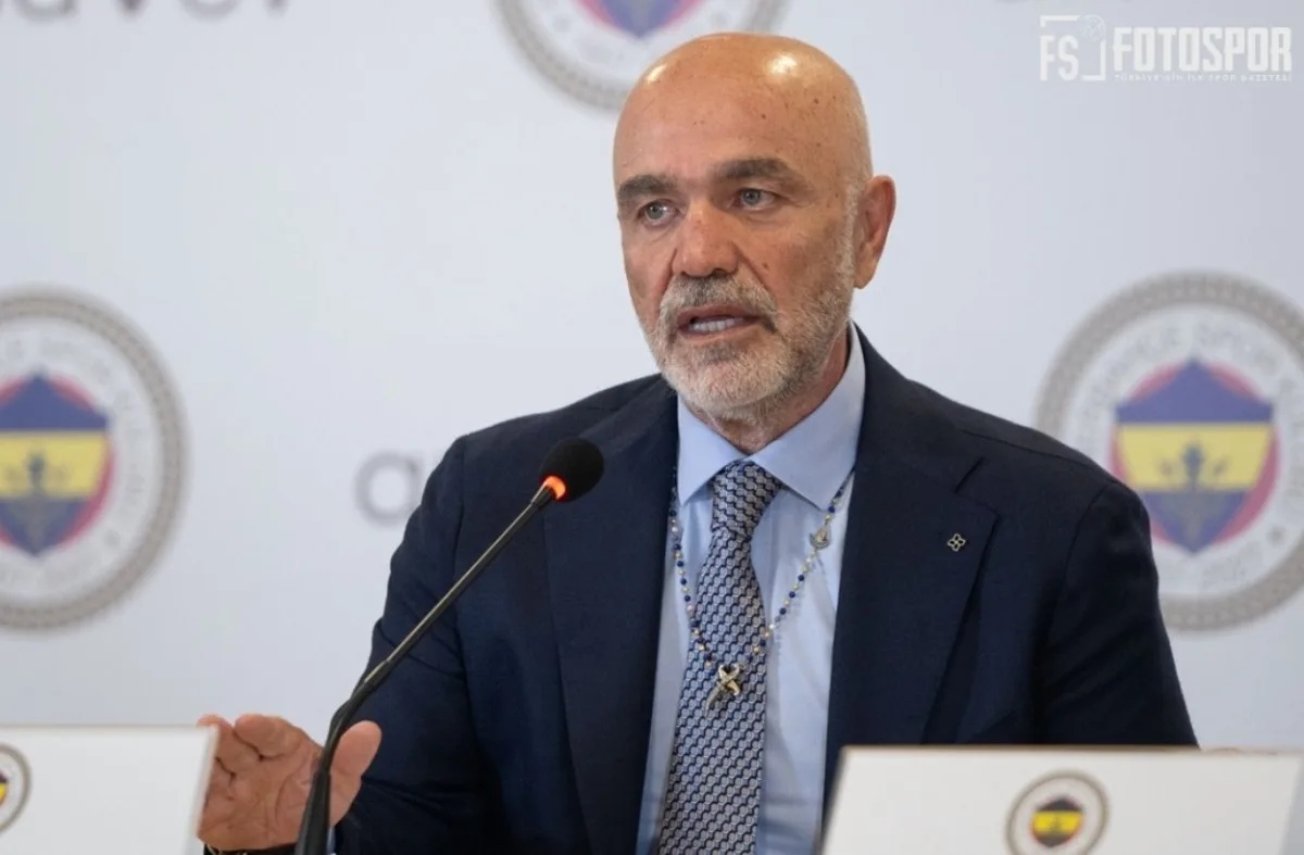 Cihan Kamer'in özel uçağı Rafael Leao için Cakarta'da!